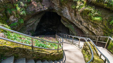 Mammoth Cave entrance, Kentucky