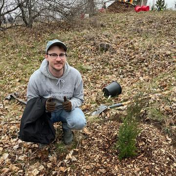 LSETAC Earth Day event participant